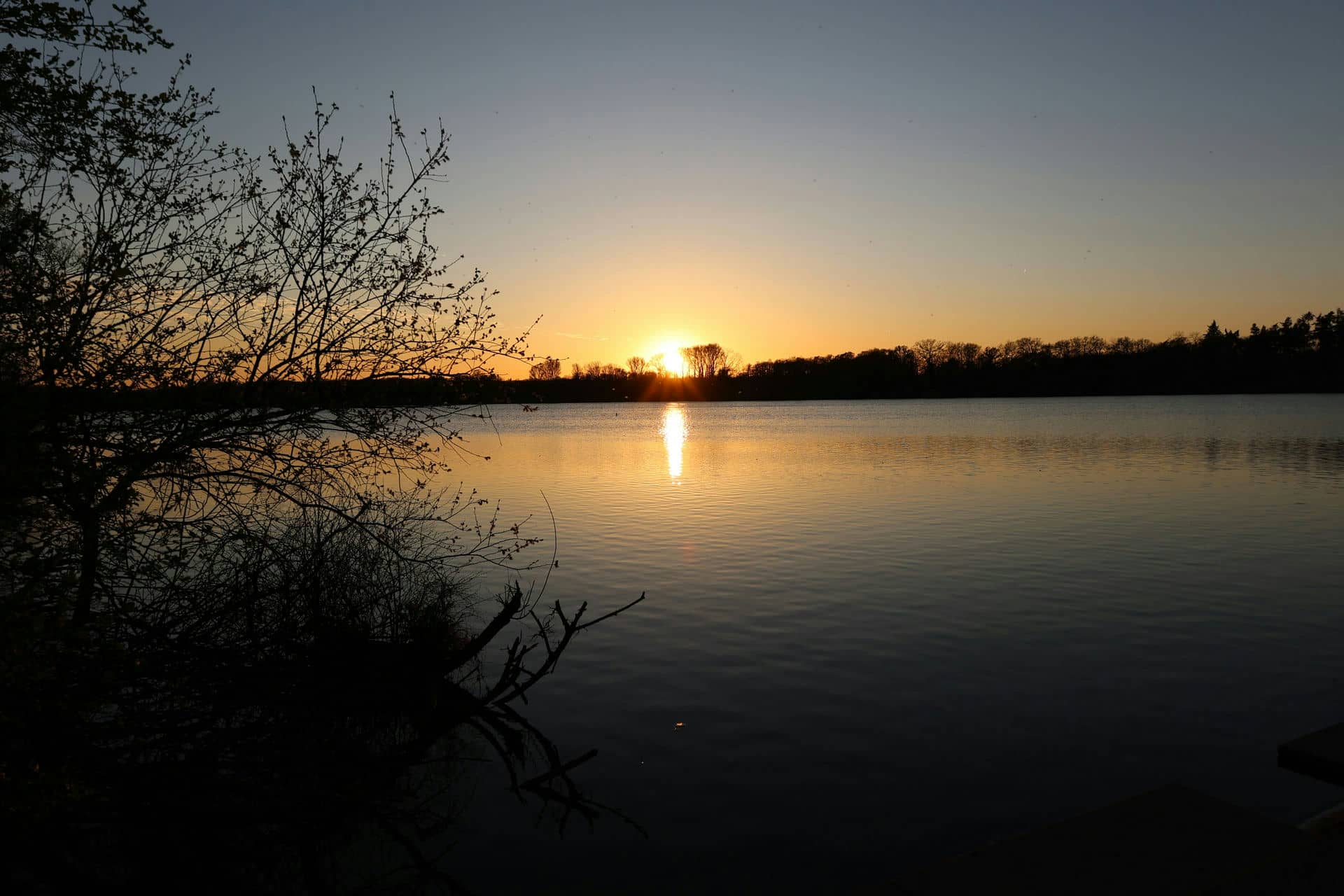 Sonnenuntergang kurz vor der Grenze