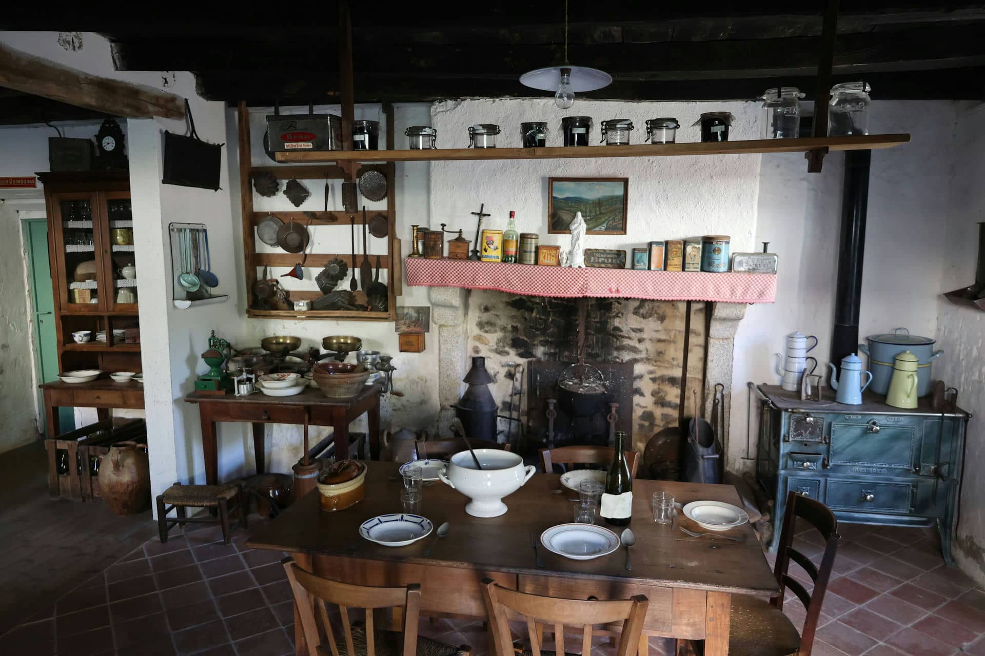 Freilichtmuseum in Montrol-Sénard