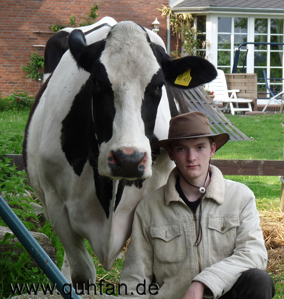 Berta hat ein Kalb bekommen!